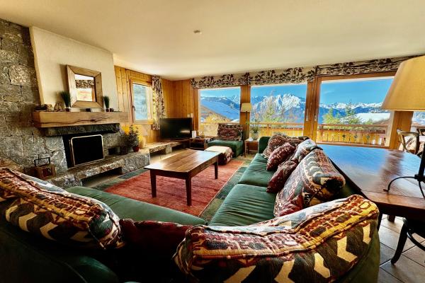 Three bedroom apartment close to Medran